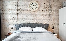 Apartament 999 Ogrod